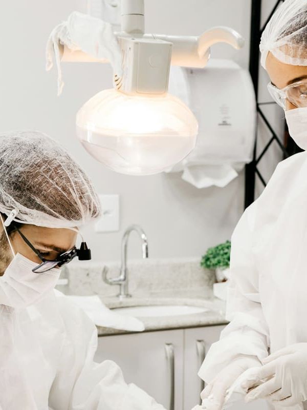 Chirurgia Orale: quando è necessaria e come si svolge